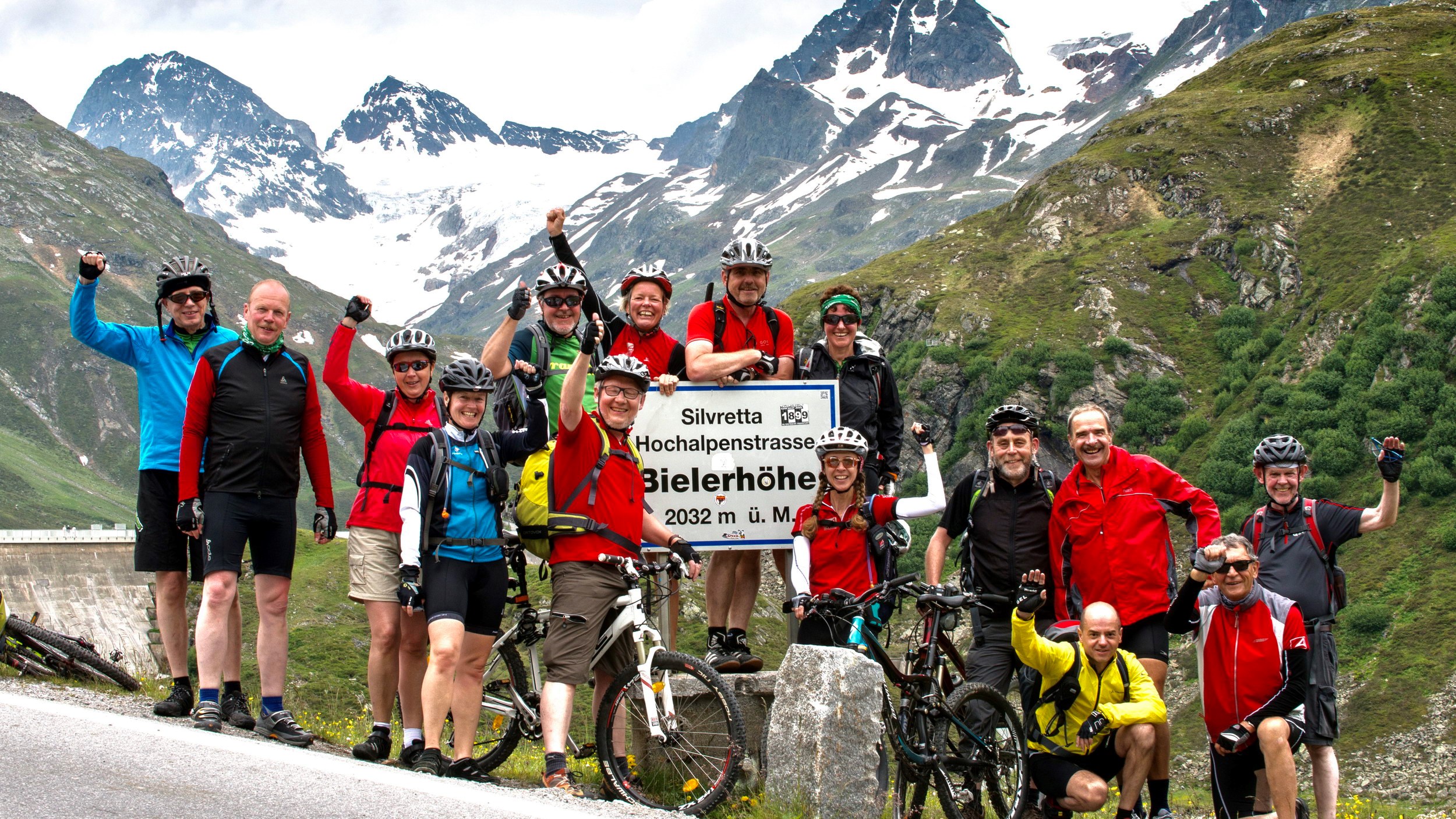 Trekkingbike Transalp Alpenüberquerungen mit dem Fahrrad oder Tourenrad