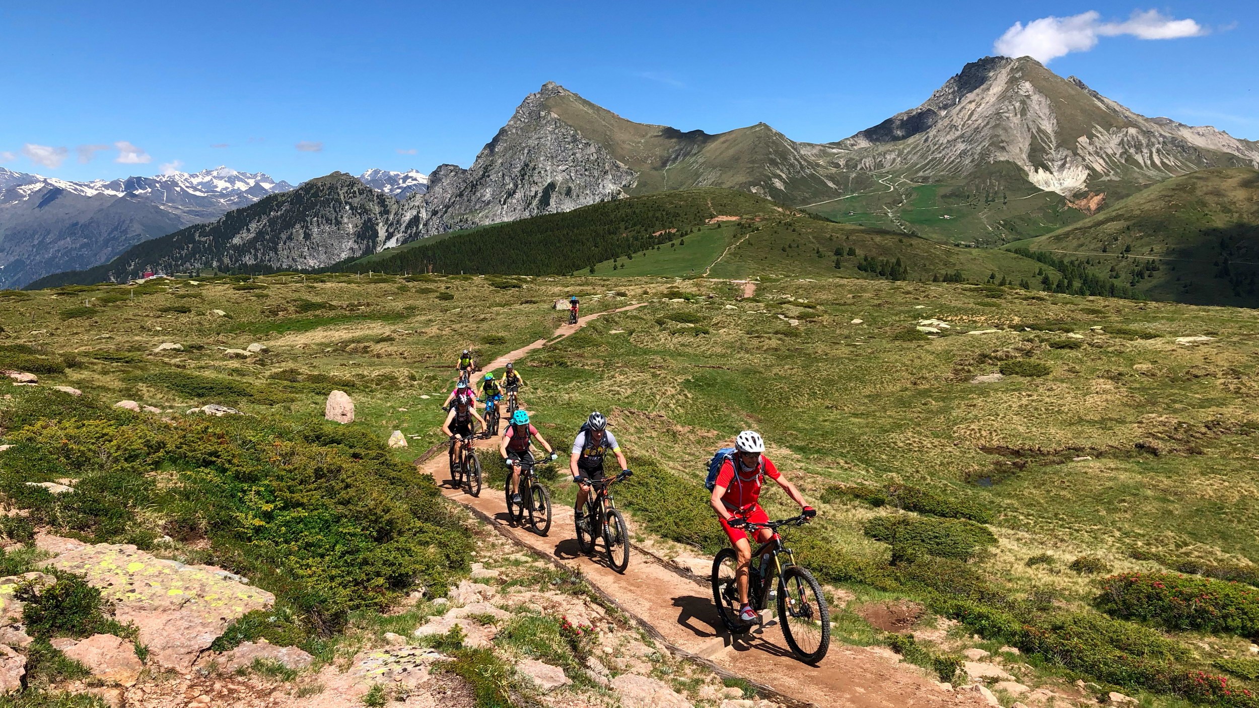 EMTB Transalp Seiser Alm mit dem EMTB (EBike) die Dolomitenrunde im Unesco Weltnaturerbe